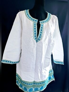 White Embroidered Tunic with Teal Accents Sz XL